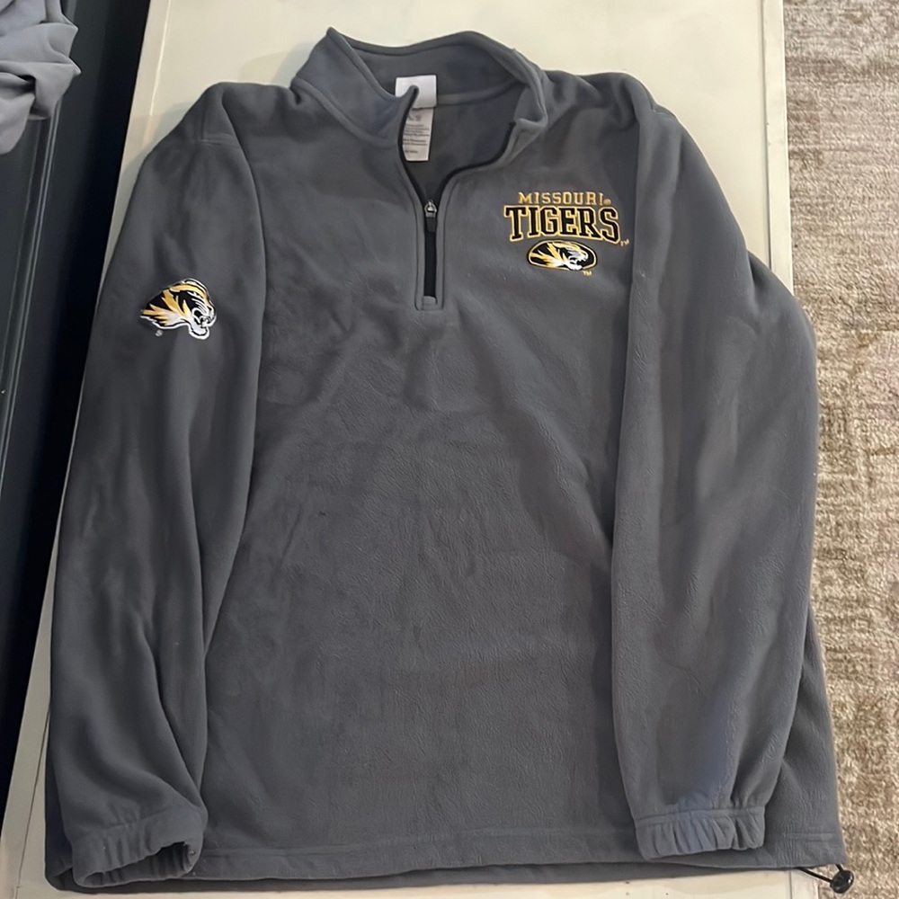 Knights Apparel Missouri Tigers quarter zip size large